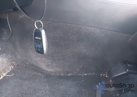 2015 Subaru Outback 2.5I Limited z USA, uszkodzony, nr VIN 4S4BSALC2F3231869